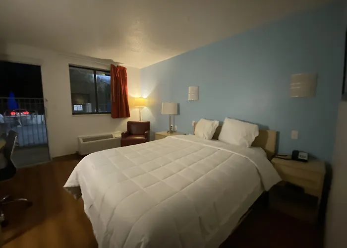 6-tallahassee, Fl Hotel