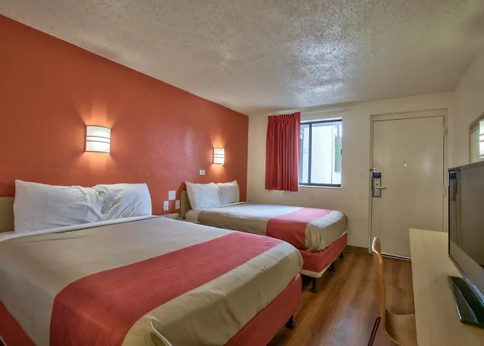Hotel 6-tallahassee, Fl 2*
