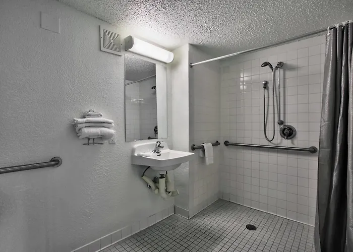Hotel 6-tallahassee, Fl Tallahassee