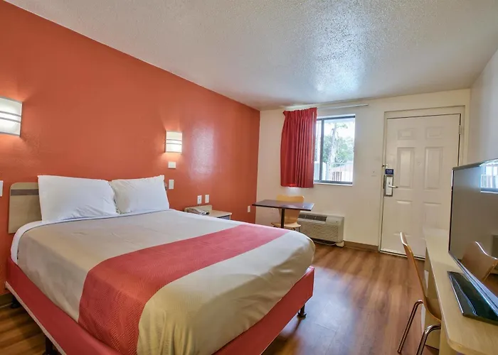 6-tallahassee, Fl Hotel